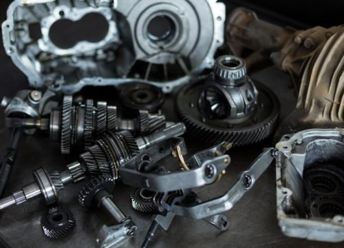 spare-parts-car_1170-1344